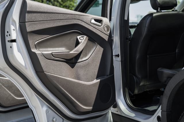 Used 2019 Ford Escape Titanium AWD/4WD image 35