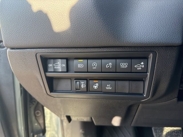 Used 2026 Toyota Tundra Limited w/ Power Package AWD/4WD image 24