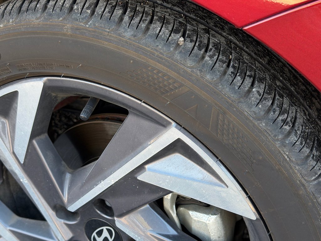 New 2025 Hyundai Elantra Sport image 10