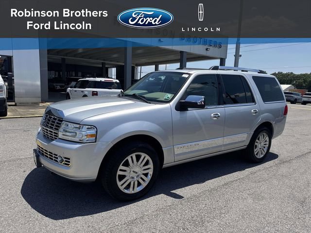 Used 2012 Lincoln Navigator 2WD video 1