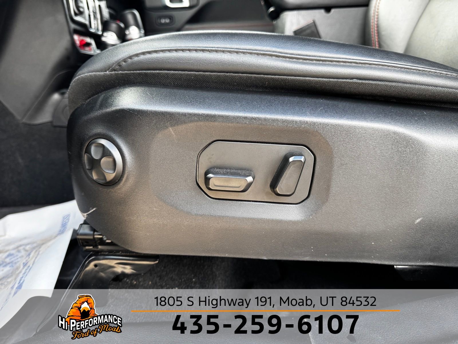Used 2024 Jeep Wrangler Unlimited Rubicon AWD/4WD image 18