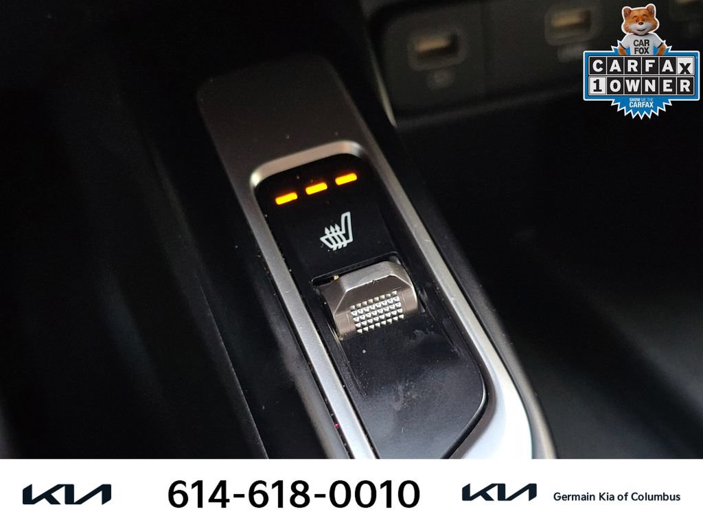 Used 2022 Kia Sorento S w/ Panoramic Sunroof Package FWD image 32