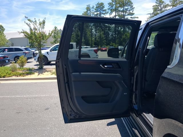New 2026 GMC Yukon XL Denali w/ Denali Reserve Package AWD/4WD image 31