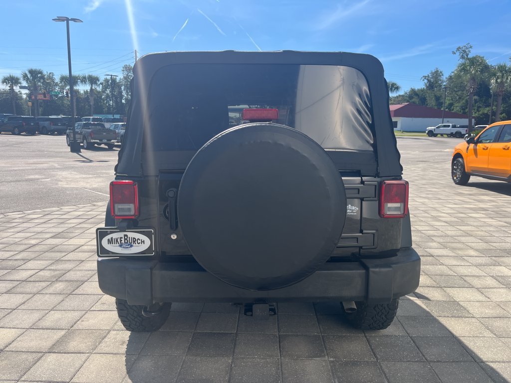 Used 2015 Jeep Wrangler Sport w/ Quick Order Package 24S AWD/4WD image 5