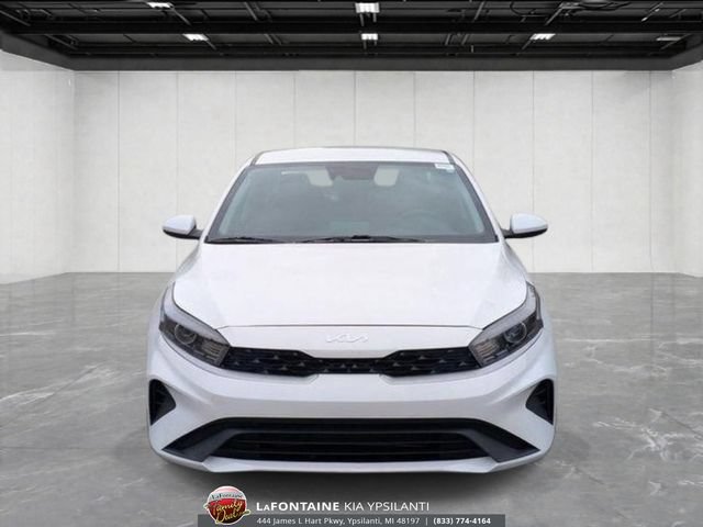 Used 2023 Kia Forte LXS FWD image 8