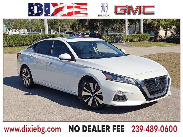 Used 2021 Nissan Altima 2.5 SV w/ SV Premium Package image 1