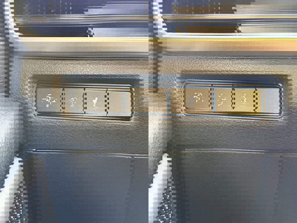 Certified 2024 Kia Telluride S w/ S Sunroof Package image 28