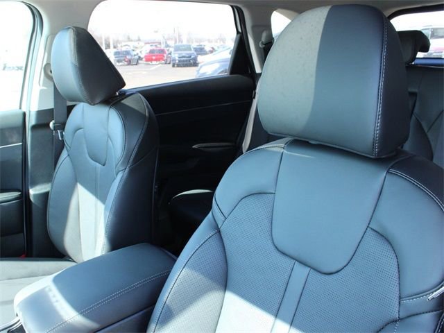 New 2025 Kia Sorento S w/ Panoramic Sunroof Package image 6