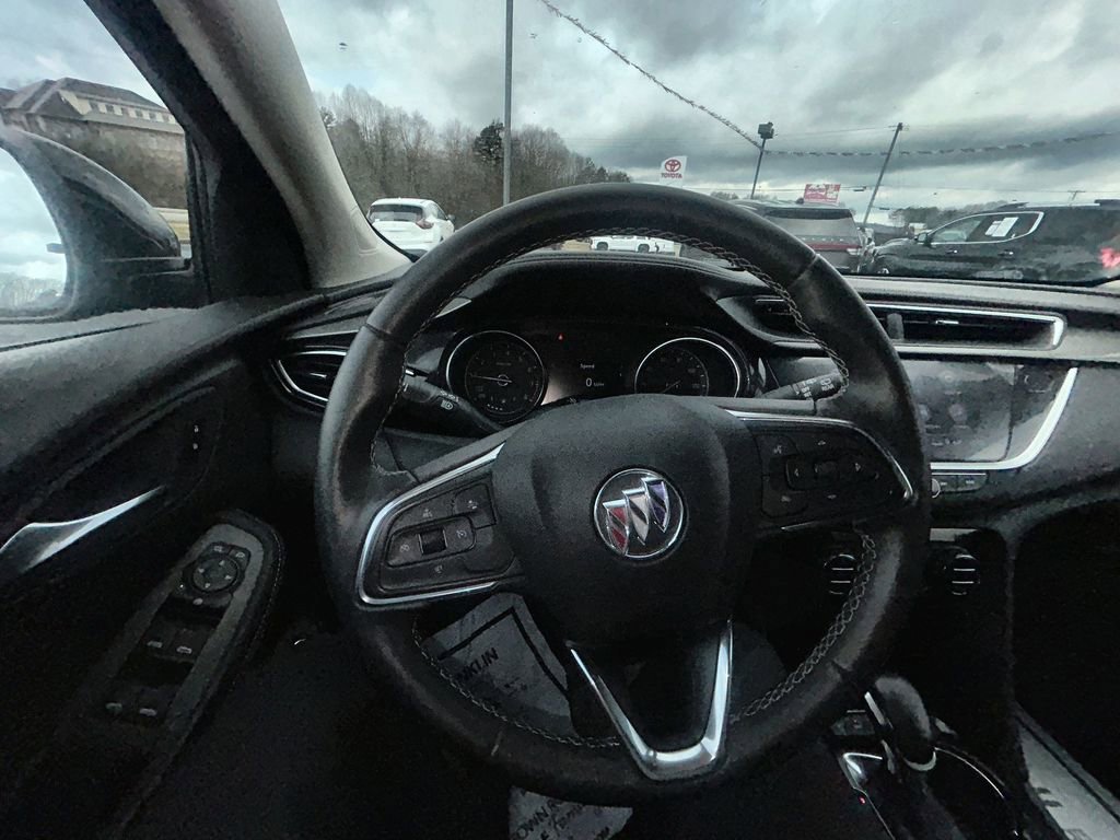 Used 2023 Buick Encore GX Select w/ Sport Touring Package image 20