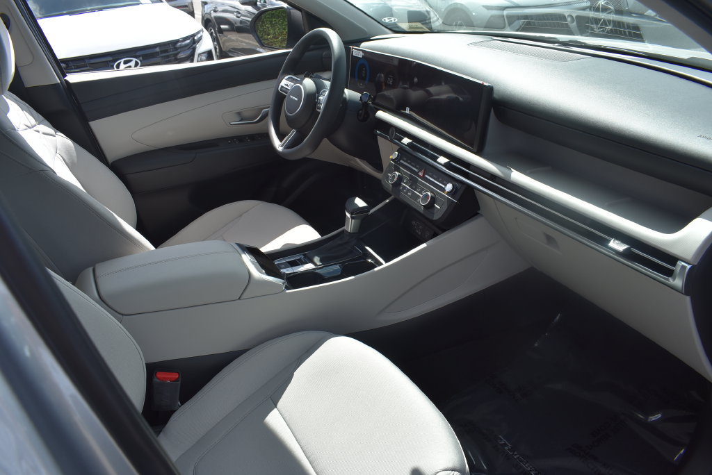 New 2026 Hyundai Tucson SE FWD image 11