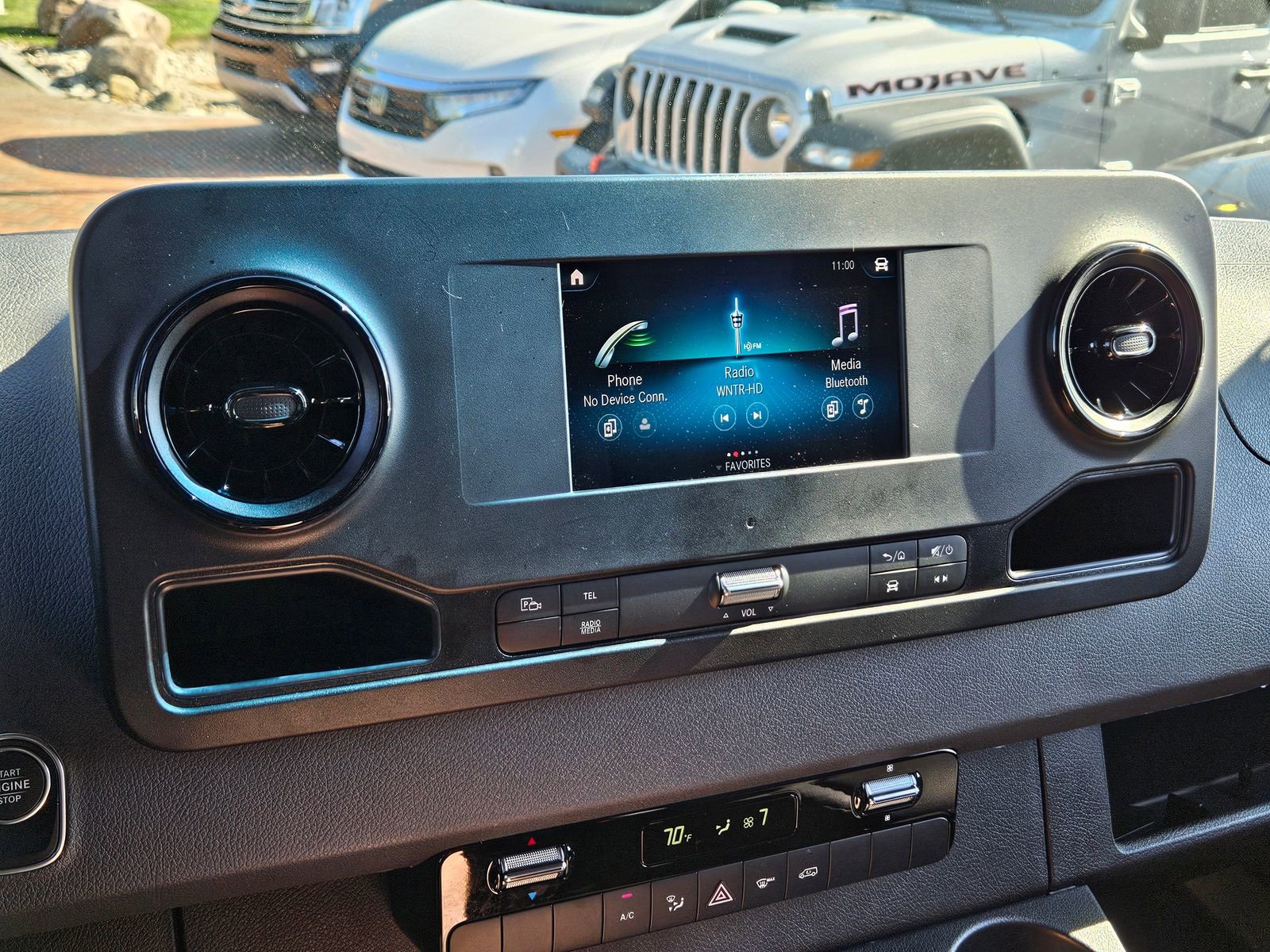 Used 2024 Mercedes-Benz Sprinter 3500 image 21