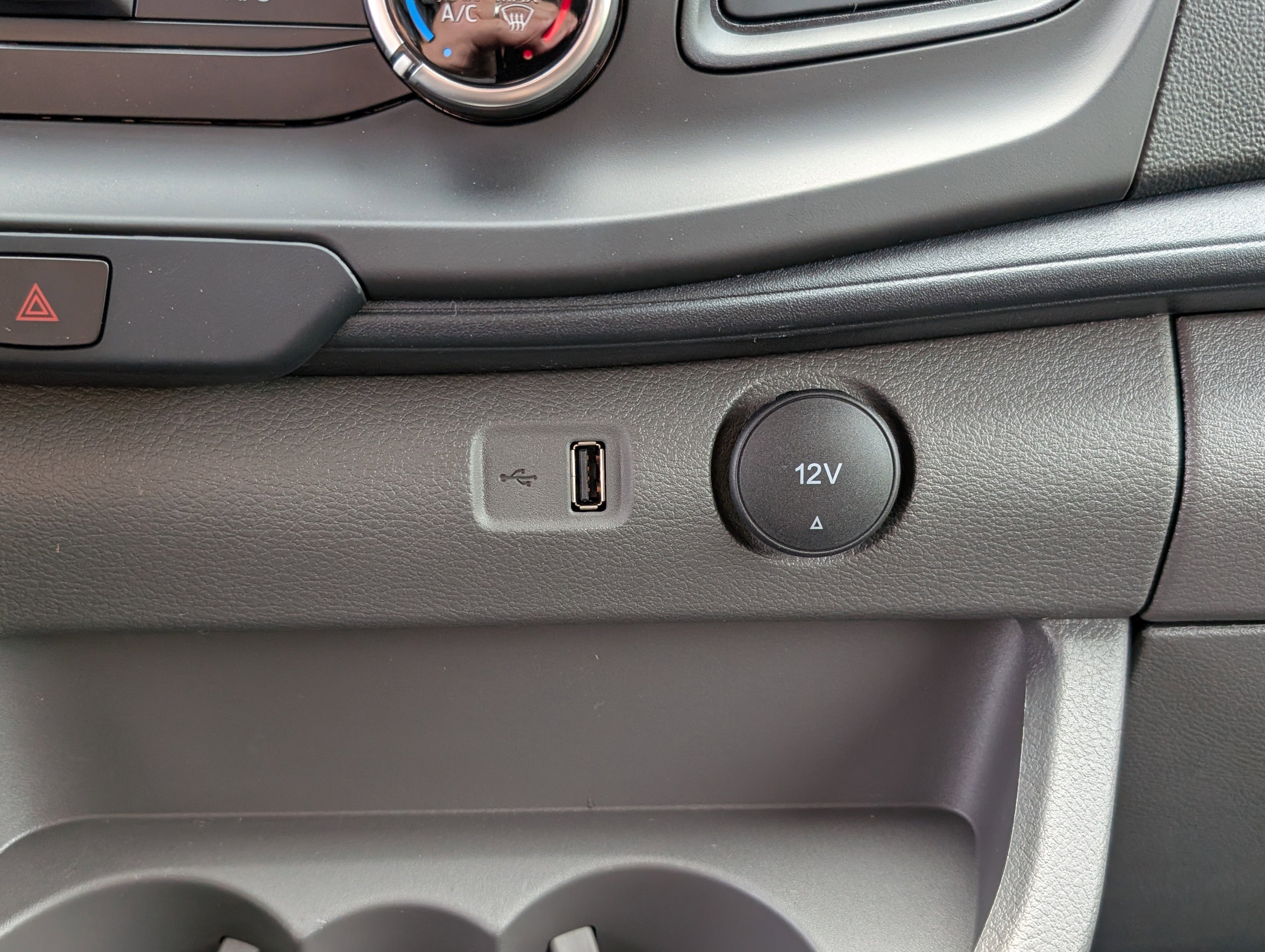 New 2025 Ford Transit 250 Low Roof w/ Load Area Protection Package image 20