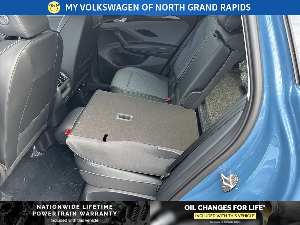 New 2026 Volkswagen Tiguan SE image 19