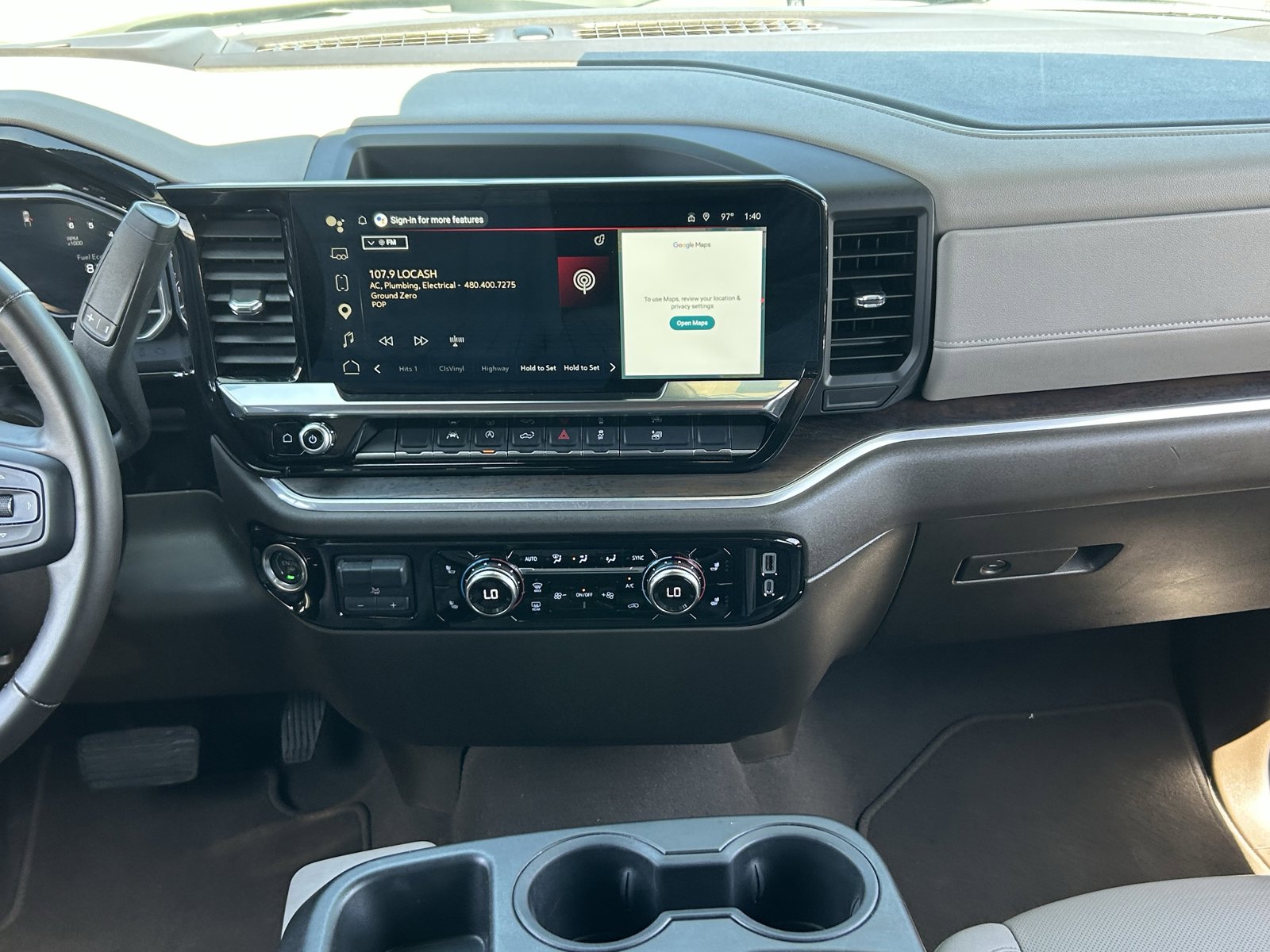 Used 2025 GMC Sierra 1500 SLT RWD image 16