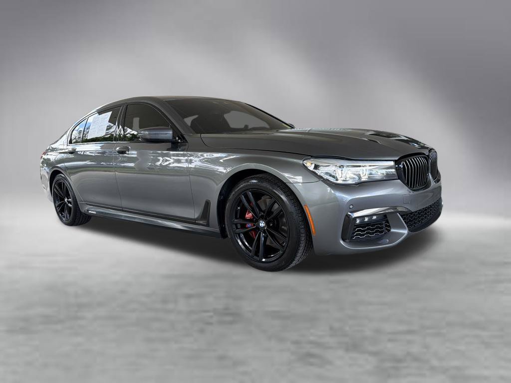 Used 2019 BMW 740i xDrive w/ Executive Package AWD/4WD image 2