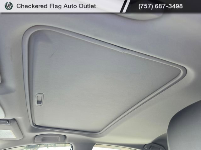 Used 2019 Toyota Camry SE image 9