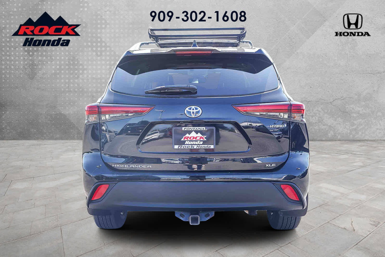 Used 2021 Toyota Highlander XLE image 5