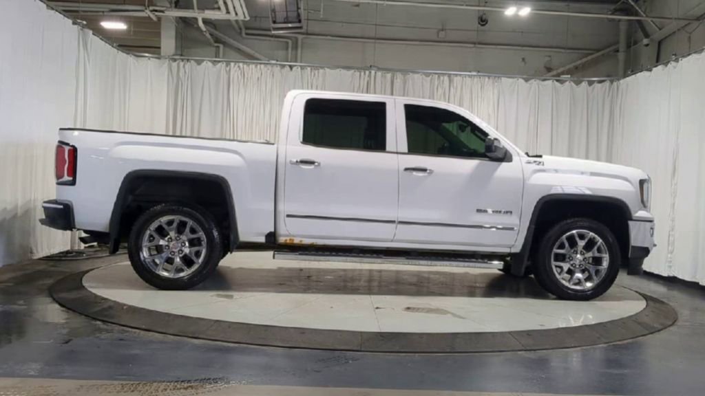 Used 2016 GMC Sierra 1500 SLT w/ SLT Premium Package image 11