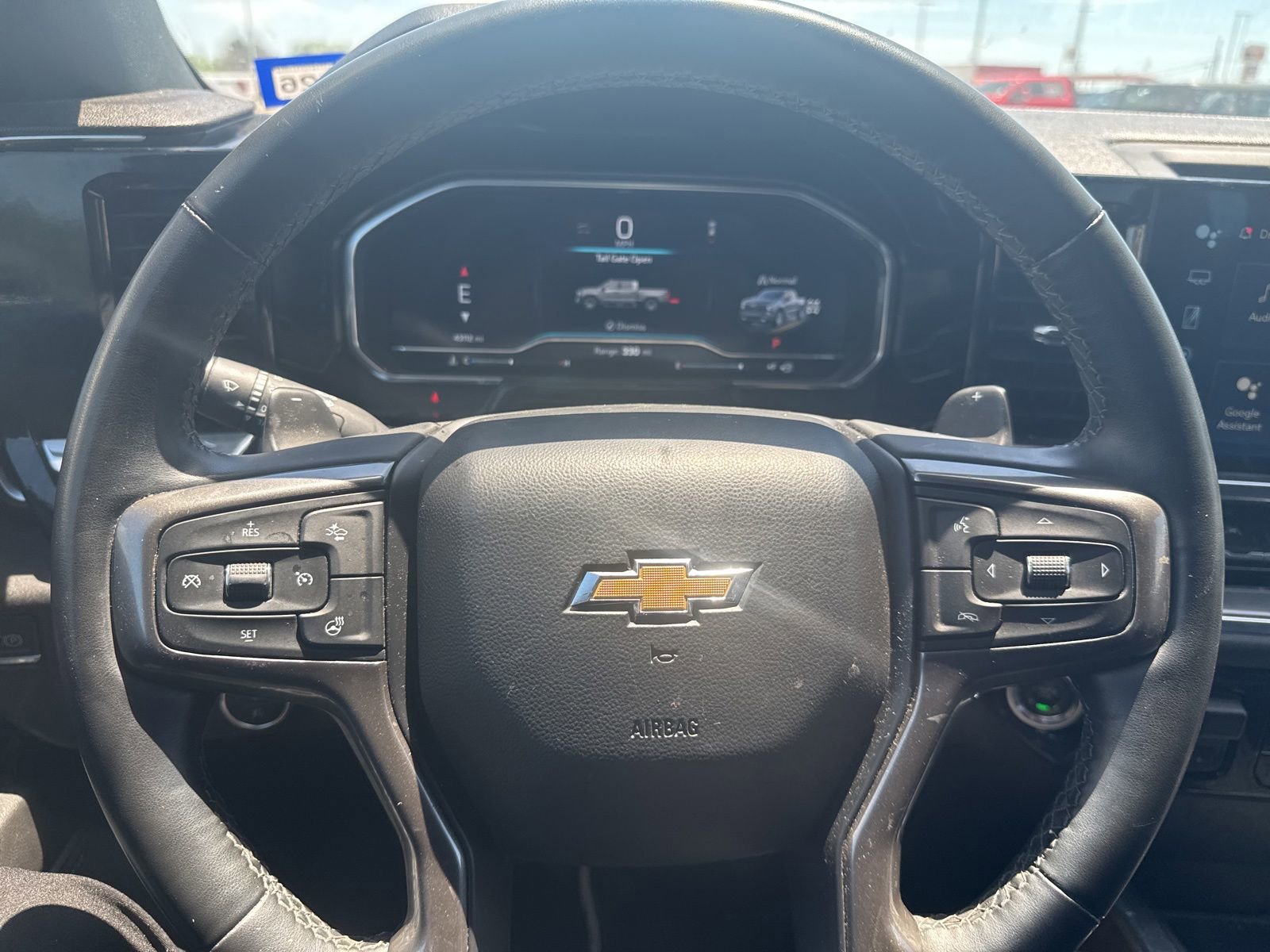 Used 2023 Chevrolet Silverado 1500 High Country w/ Technology Package AWD/4WD image 13