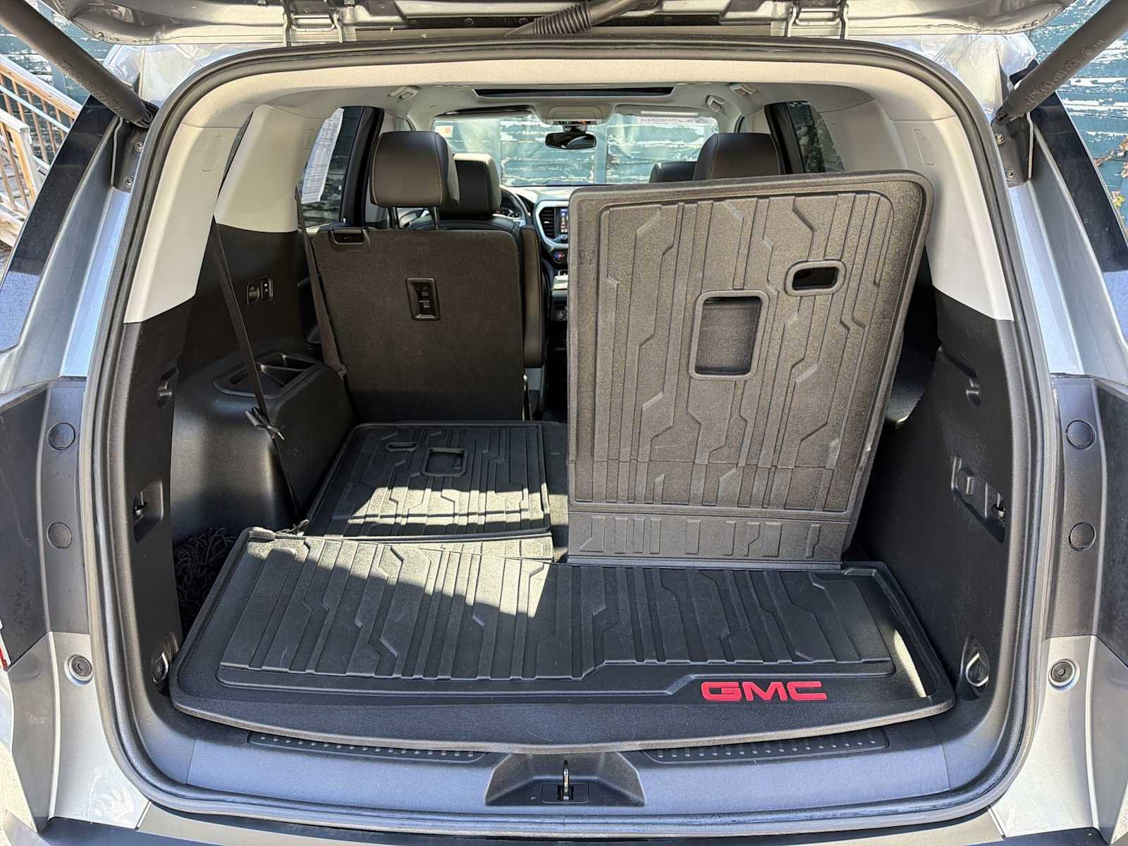 Certified 2021 GMC Acadia SLT w/ Preferred Package AWD/4WD image 26