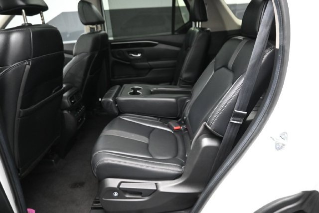 Certified 2024 Honda Pilot Touring image 7