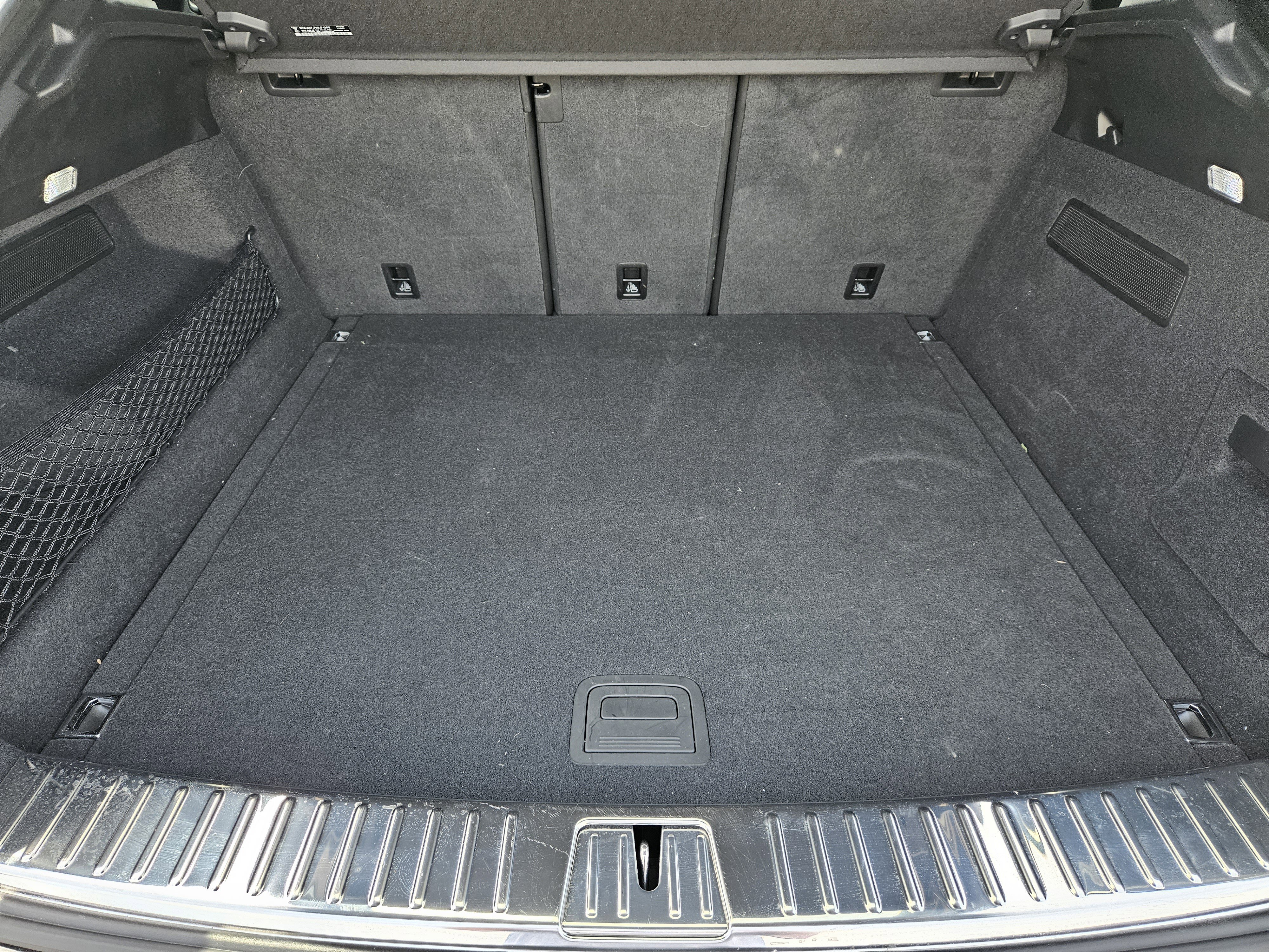 Certified 2025 Porsche Cayenne Coupe image 31