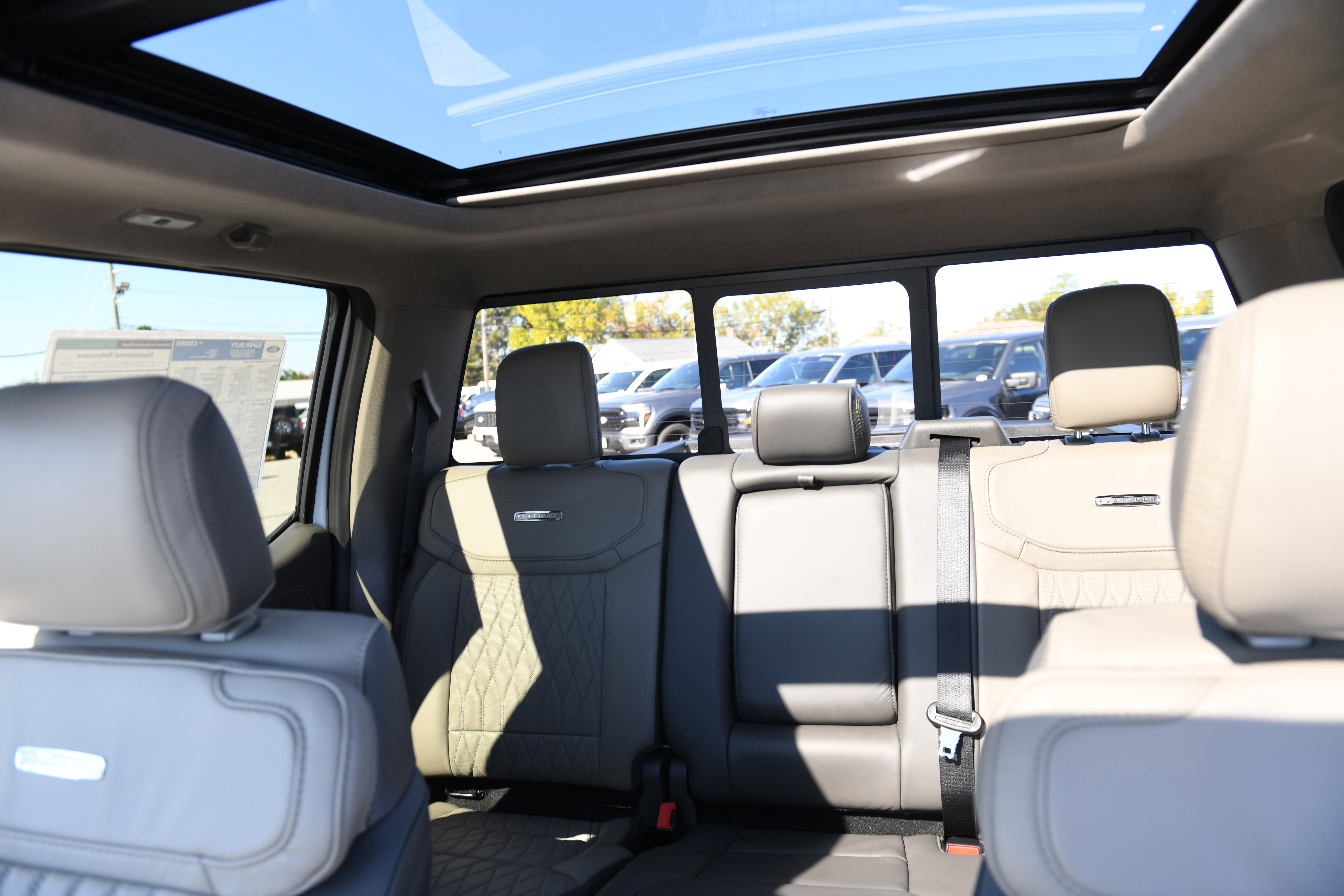 New 2026 Ford F250 Platinum w/ Platinum Plus Package image 39