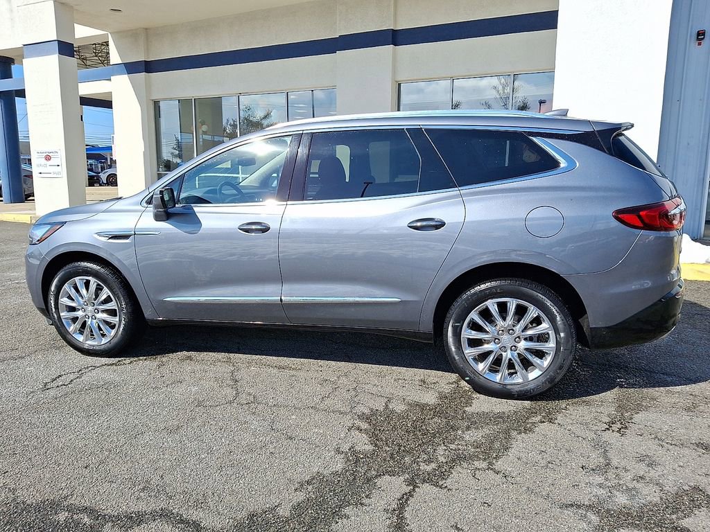 Used 2021 Buick Enclave Premium w/ Surround and Sites Package image 7
