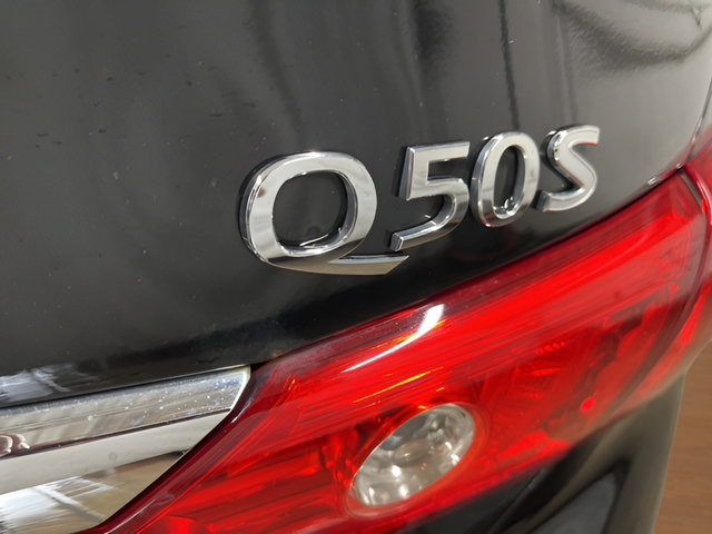 Used 2017 INFINITI Q50 Sport AWD/4WD image 13