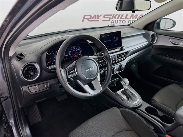 Used 2023 Kia Forte LXS w/ LXS Technology Package image 30