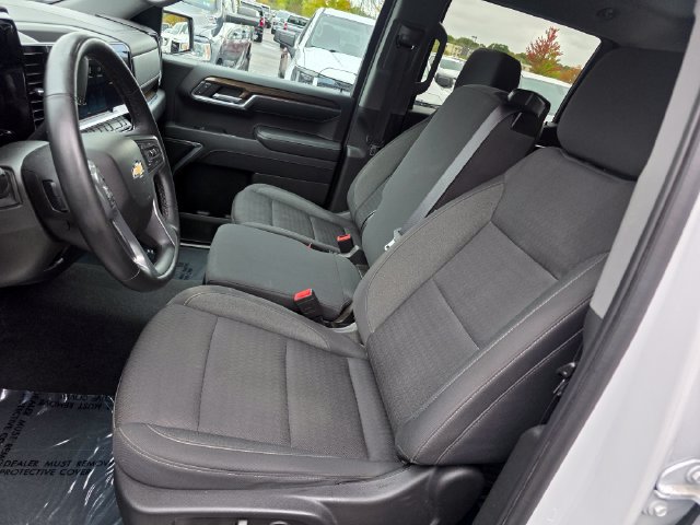 Used 2023 Chevrolet Silverado 1500 LT AWD/4WD image 22