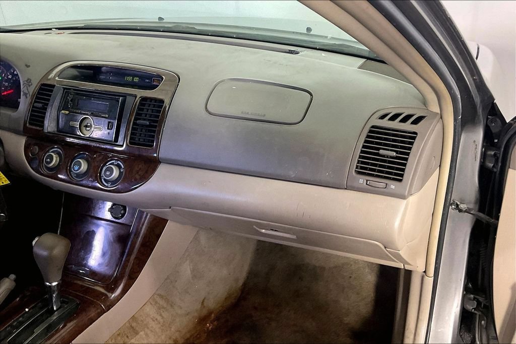 Used 2006 Toyota Camry LE FWD image 18