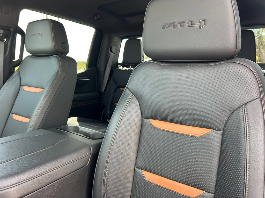 Used 2023 GMC Sierra 1500 Denali w/ Technology Package AWD/4WD image 19