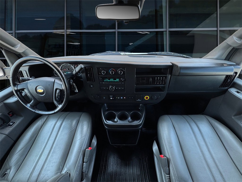 Used 2022 Chevrolet Express 2500 w/ Driver Convenience Package image 15