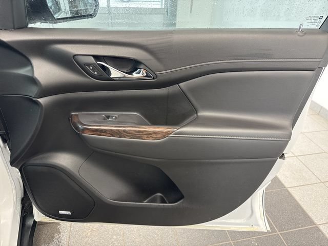 Used 2021 GMC Acadia Denali FWD image 15