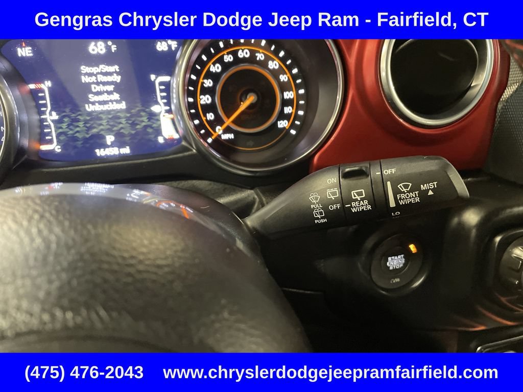 Used 2023 Jeep Wrangler Unlimited Rubicon w/ Cold Weather Group AWD/4WD image 31