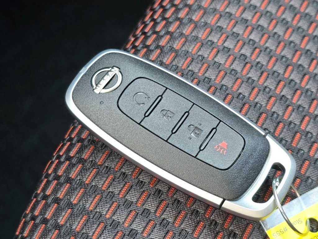 New 2026 Nissan Kicks SR w/ Cold Weather Package image 19