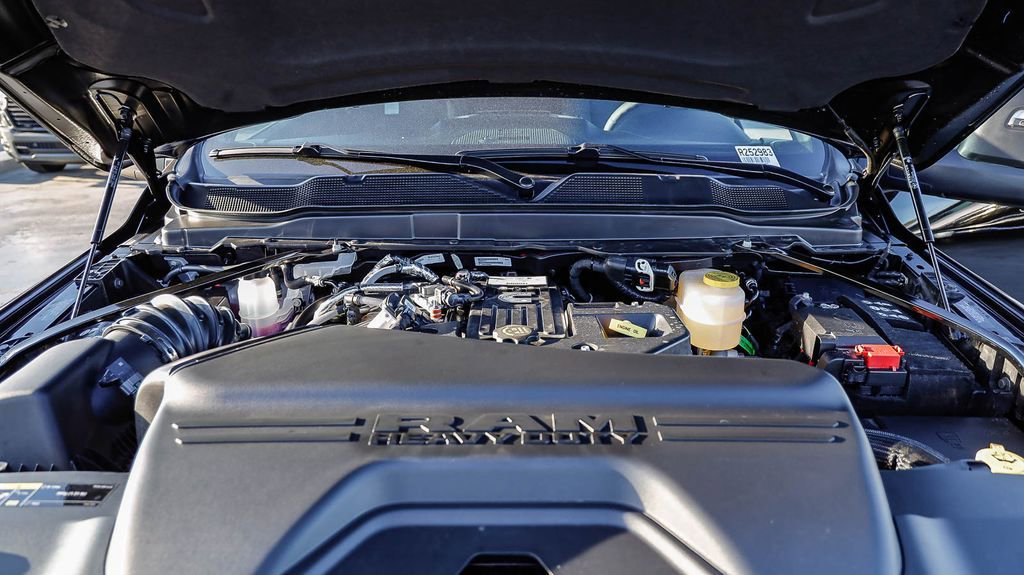 New 2026 RAM 2500 Big Horn AWD/4WD image 31