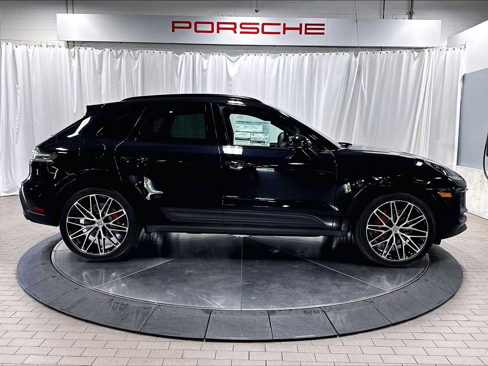 New 2026 Porsche Macan S AWD/4WD image 8