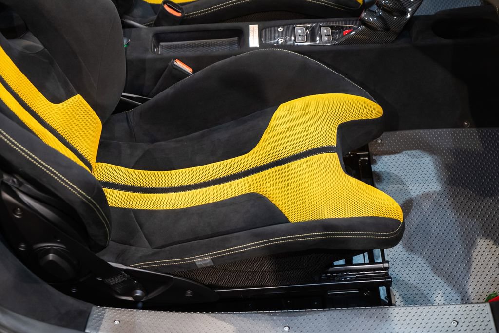 Certified 2015 Ferrari 458 Speciale A RWD image 41