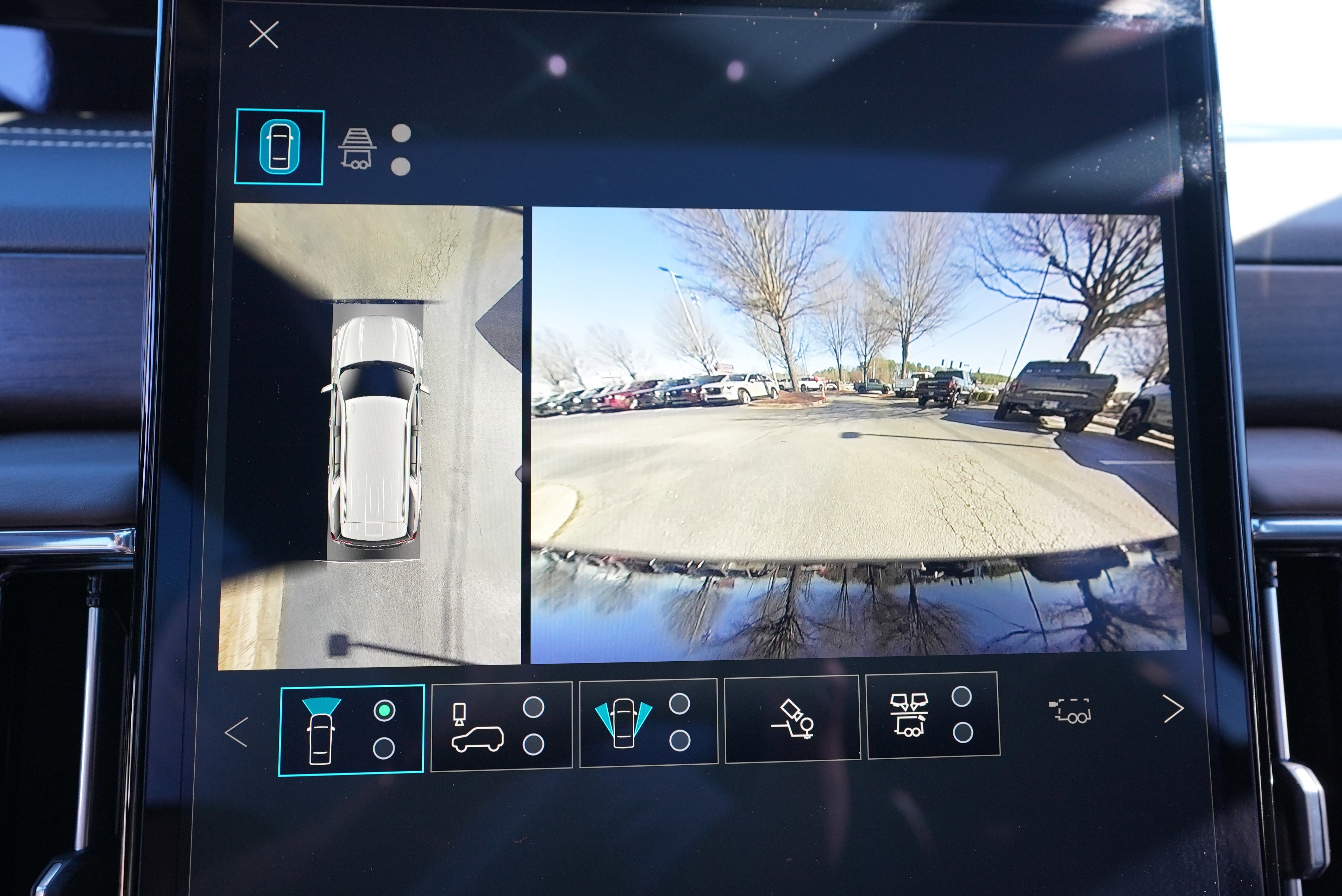 Used 2026 GMC Yukon Denali Ultimate image 14