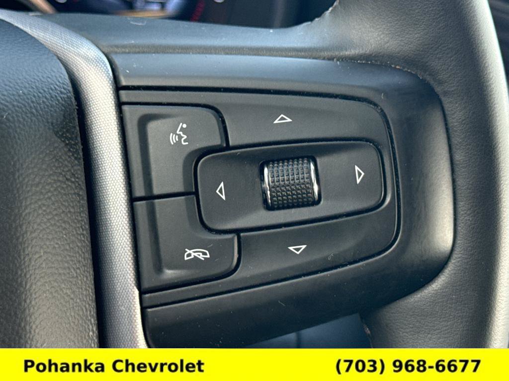 Certified 2023 GMC Yukon SLT w/ SLT Luxury Package AWD/4WD image 11