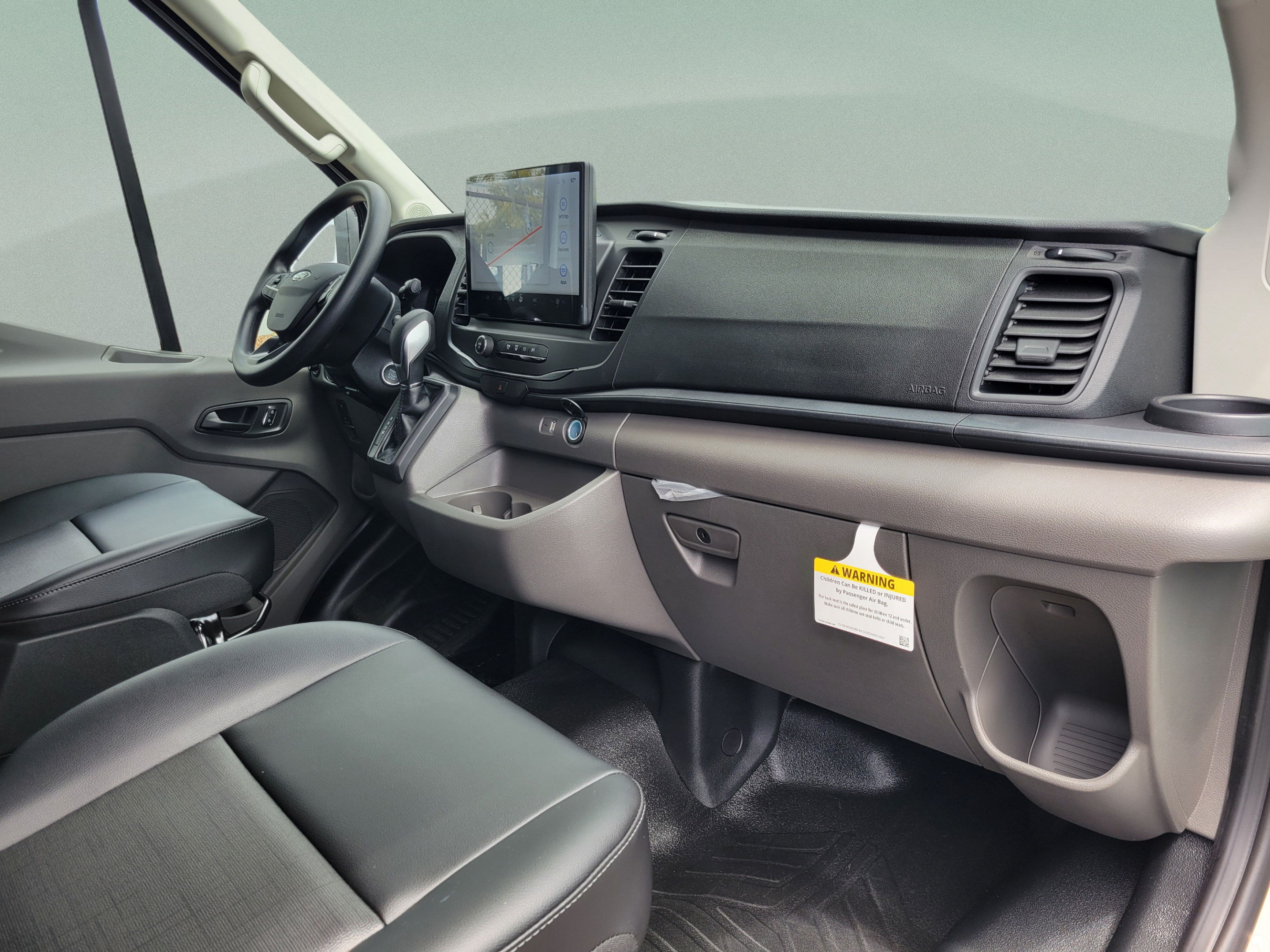 New 2026 Ford Transit 250 148 Medium Roof w/ Load Area Protection Package RWD image 12