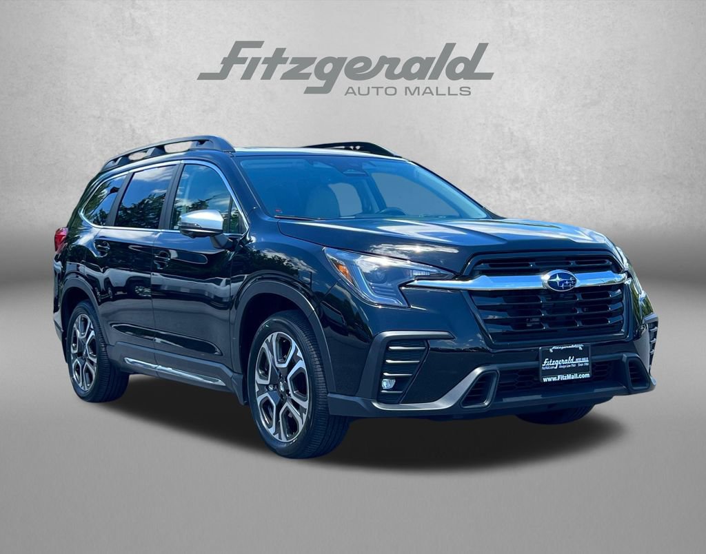 Used 2023 Subaru Ascent Limited w/ Technology Package AWD/4WD image 1