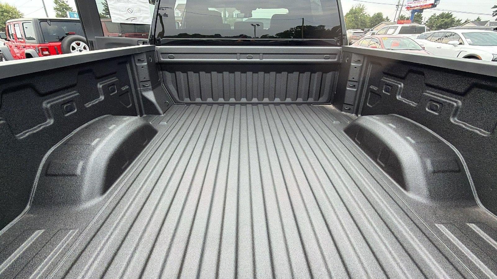 New 2026 Chevrolet Silverado 2500 Custom w/ Custom Value Package AWD/4WD image 13