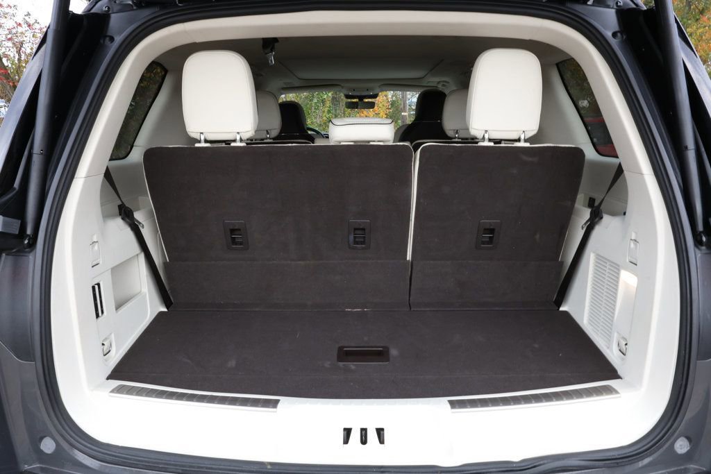 Used 2024 Lincoln Navigator Black Label image 23