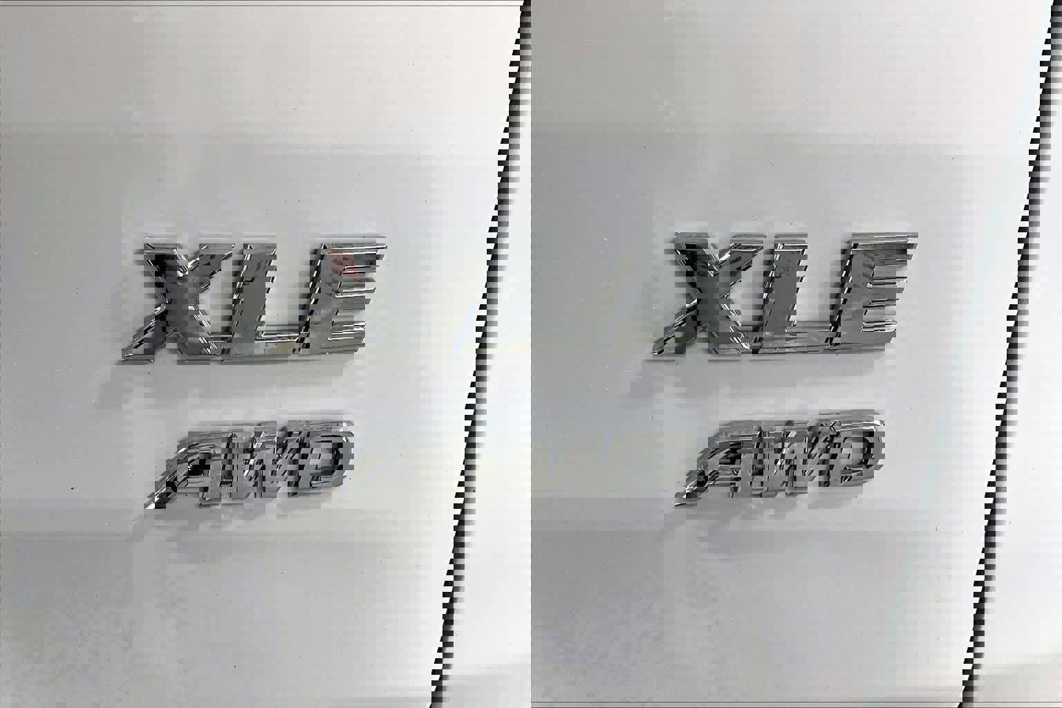 Used 2023 Toyota RAV4 XLE image 9