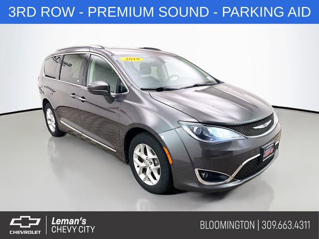 Used 2019 Chrysler Pacifica Touring-L Plus w/ Tire & Wheel Group