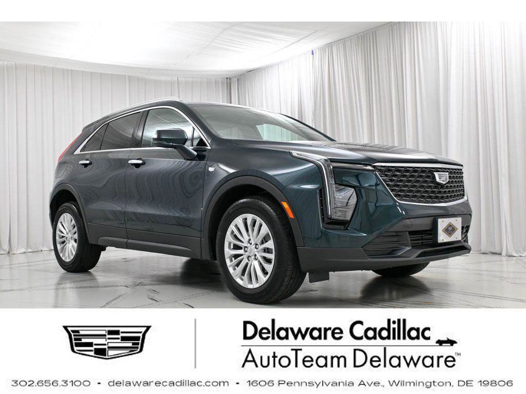 Certified 2024 Cadillac XT4 Luxury w/ Cold Weather Package