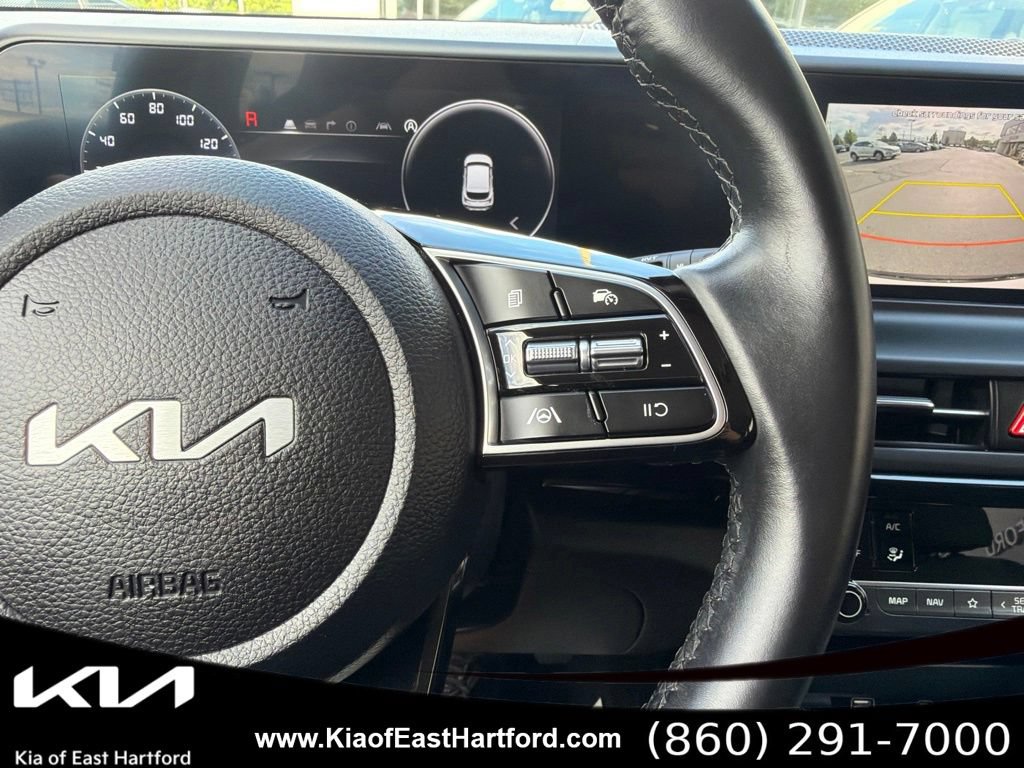Used 2024 Kia Seltos S AWD/4WD image 32